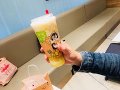 霸气冰淇淋凤梨-奈雪的茶(金地广场店)