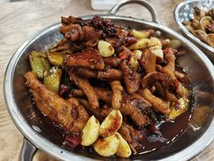 -江城燕子大排档(江汉路步行街店)