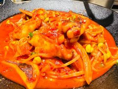 -蚂蚁洞·烤肉大营地(上海静安大悦城店)