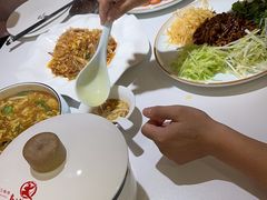 -郭大侠春饼.小海鲜(奉天街店)