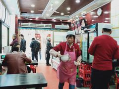 大堂-郑家包子牛肉拉面(尚勤路店)