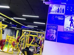 器械区-新力游泳健身会所