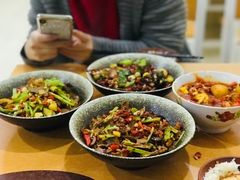 -老游独一佳湘菜馆(高新四路店)