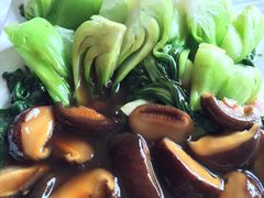 -湖庭壹品鸭王·传统北京烤鸭·别墅私房菜·庭院宵夜(江宁店)