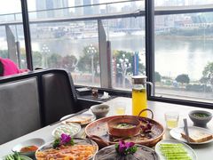 -朗塗老味火锅·江景无人机(长嘉汇店)