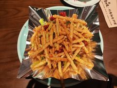 -荷花亭·湖北融合菜(十堰武商MALL店)