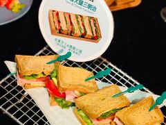 -星巴克臻选(深圳万象天地旗舰店)