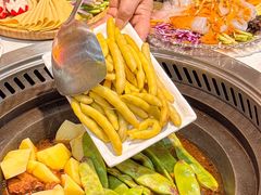 -哈尔滨烧烤·山河村铁锅炖(交大店)