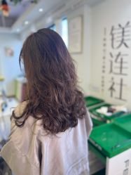 -镁连社·美联社