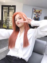 -COMO SALON 烫染可茉发型