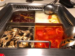 -海底捞火锅鲜切牛肉主题店(长寿路店)