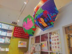 -恋物百货商店(华侨城店)