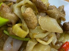 酸菜炒肥肠-粤华烧腊(胥口店)