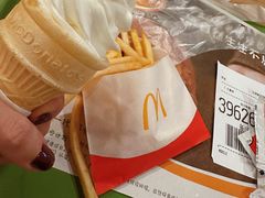 -麦当劳(杭州西湖银泰百货店)