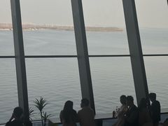 -抱抱地球咖啡馆(国家海洋博物馆店)