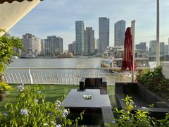 -三利音·浦之舟(滨江大道店)