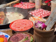 -萍姐火锅·公路夜市(武汉首店)