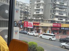 -鑫悦楼煎蟹·16年海鲜大排档