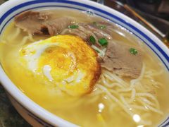 -破瓦寒窑·地摊烤羊排