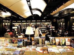 -诚品(信义店)