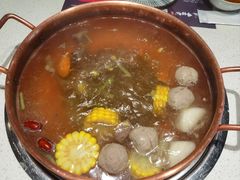 -牛村来人潮汕牛肉火锅(西单店)