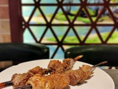 红柳烤肉-壹号院音乐餐厅•烤全羊•新疆菜(浐灞店)