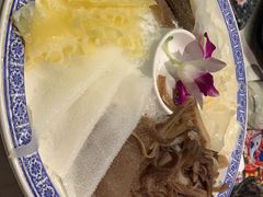 川门毛肚七绝-哥老官重庆美蛙鱼头(西湖银泰十一哥店)