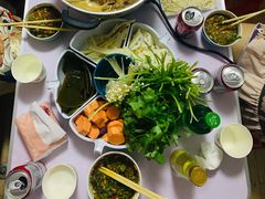 -肖肖酸萝卜鱼火锅(总店)