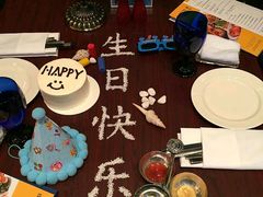 -香格里拉鱼跃地中海西餐厅·牛排披萨