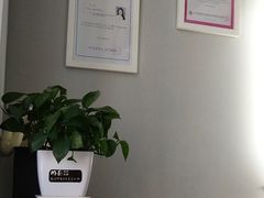 -ME觅妆·定制美妆·彩妆私教(菱角湖店)