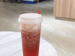 -顶东面包花园·生日蛋糕(世博店)