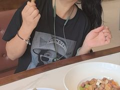 -梅利汴京烤鸭•开封豫菜地标店(东大街店)