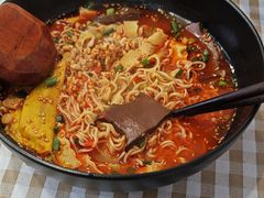 -湖南师大-三牌路鲜货冒菜