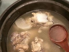 -沙龙酒家