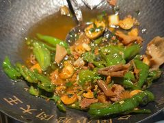 -费大厨辣椒炒肉(高铁吾悦广场店)