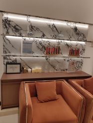 -娜芙缇缇med spa