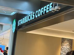 -星巴克臻选(上海中环广场2F店)