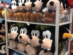 -名创优品(万达广场河东店)