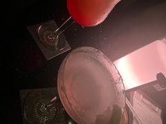 -亚龙湾喜来登·美景台大堂吧