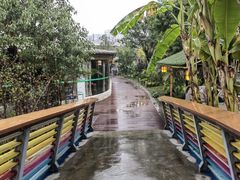 -茅草房·河畔园林火锅