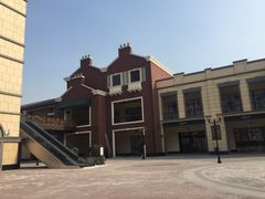 -王府井奥莱临潼小镇(临潼店)