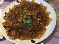 肉丝炒拉皮-肘子酥·天津菜·特色捞面(德云社店)