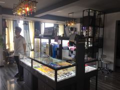 -视野联行眼镜蔡司·依视路官方授权店(顺城店)