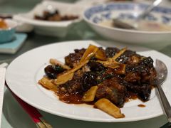-梅龙镇酒家(南京西路总店)