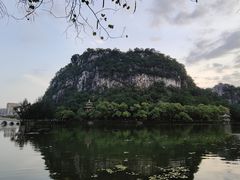 -星湖旅游景区七星岩