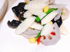 -韵秋荷(宝山龙湖天街店)