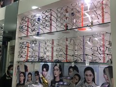 -利客来眼镜店(崂山百货店)