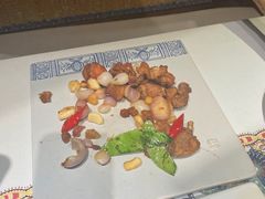 -云海肴·汽锅鸡·云南代表菜(天山百盛优客店)