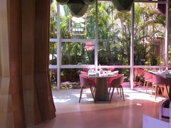 -水桶王国主题餐厅·聚会·生日派对·亲子活动·家庭套餐(亚龙湾希尔顿店)