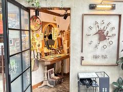 -橡皮书店(翠湖北路店)